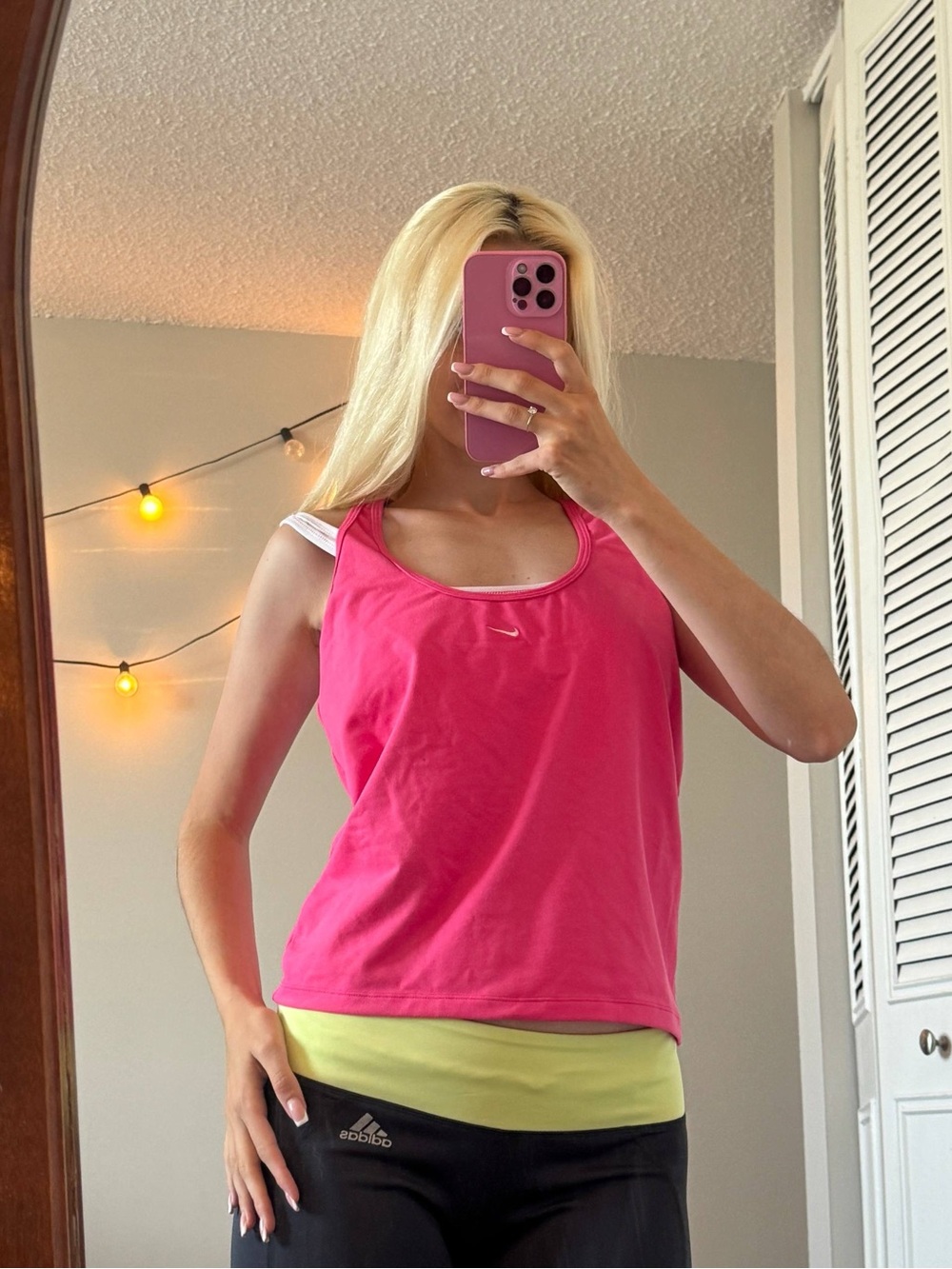 Vintage Nike Hot Pink and White Women's Athletic Tank Top